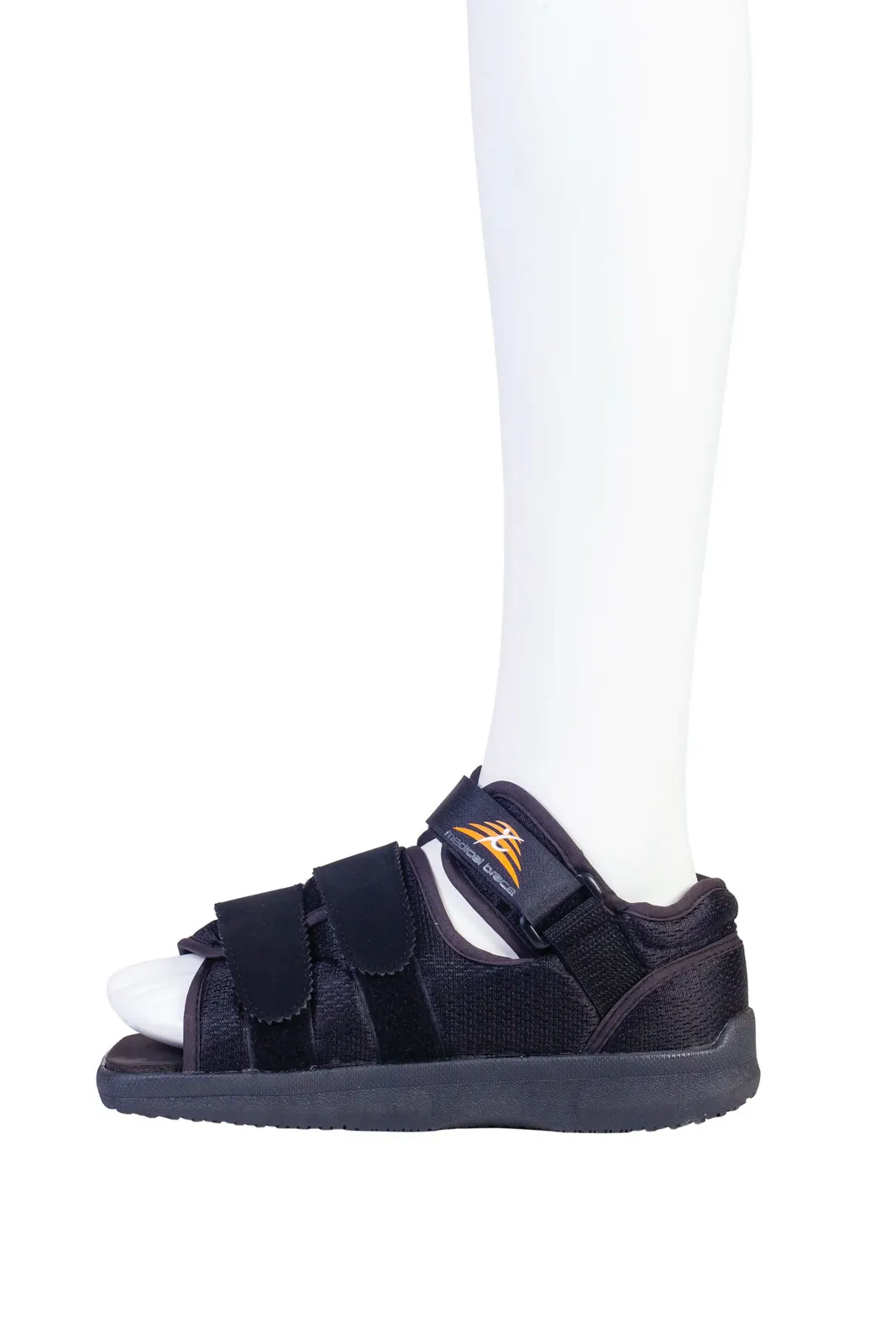 נעל לאחר ניתוח עם סוליה ישרה Medical Brace 1 נעל לאחר ניתוח עם סוליה ישרה Medical Brace