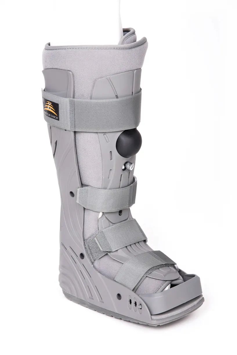 מגף הליכה לאחר שבר / ניתוח Medical Brace 1 מגף הליכה לאחר שבר / ניתוח Medical Brace