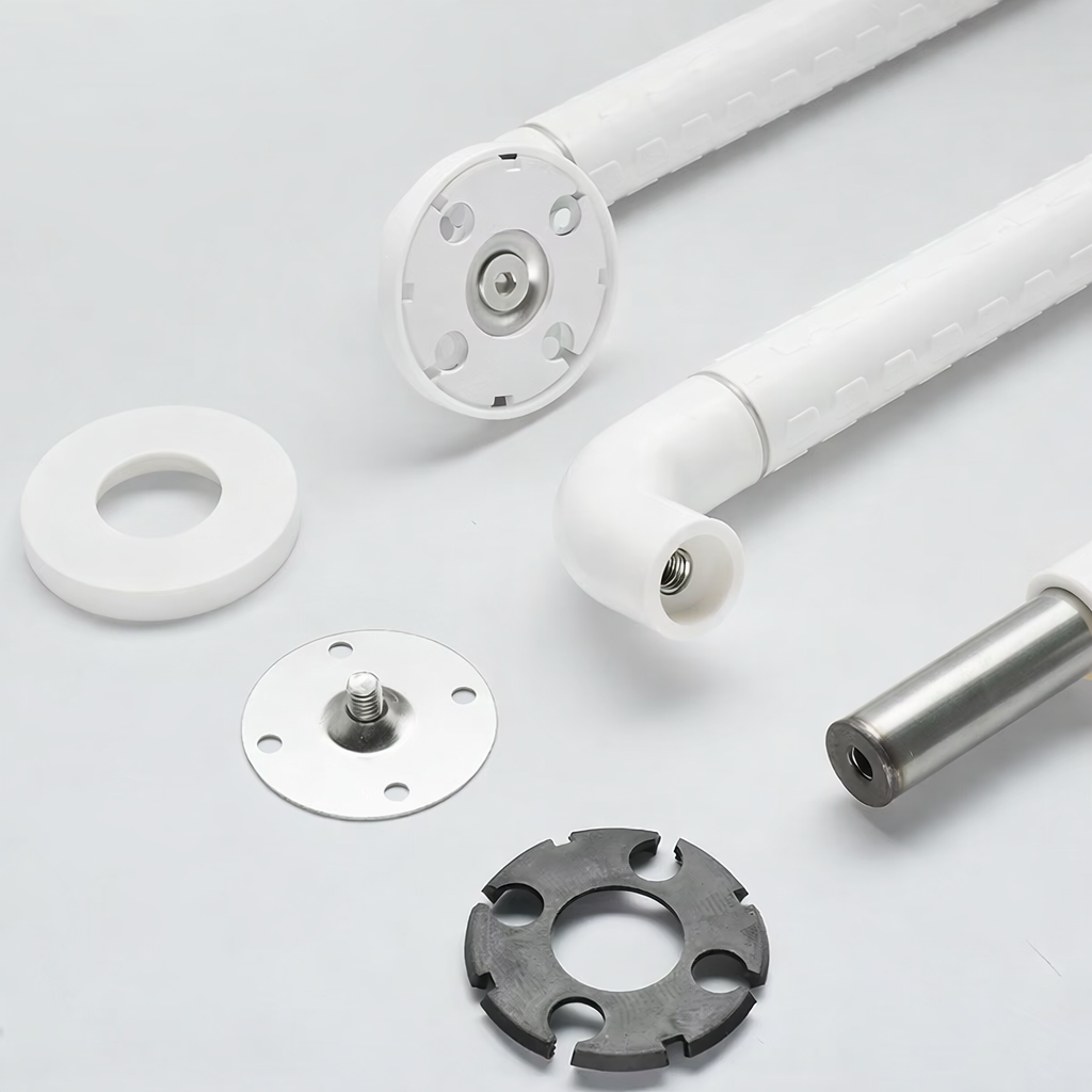 מאחז בטיחות פינתי לאמבטיה ולשירותים 32×32 ס״מ | מעטפת ABS | עד 600 ק״ג 4 מפרט החלקים של המאחז, הרכבה בקדיחה לקיר, אלומניום מחוזק בפנים לעומס מירבי